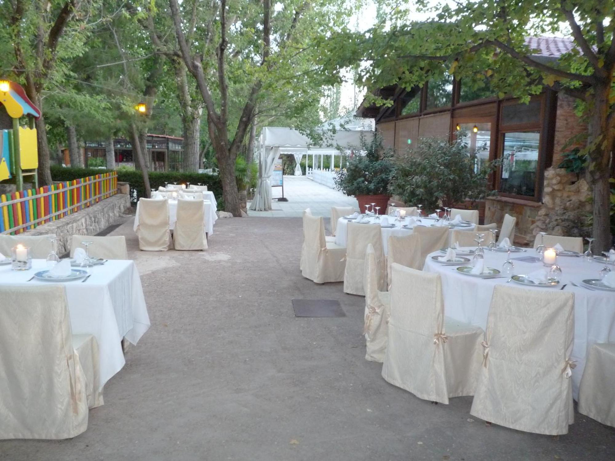 Nuévalos Hotel Las Truchas מראה חיצוני תמונה